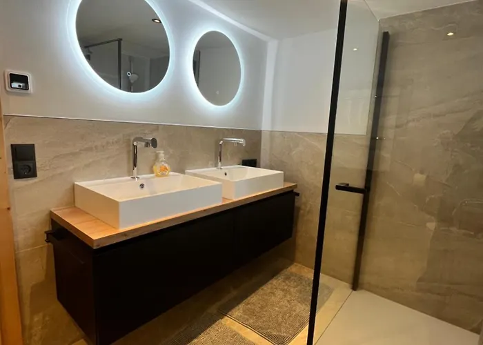 Zahnleiten Διαμέρισμα Untertauern